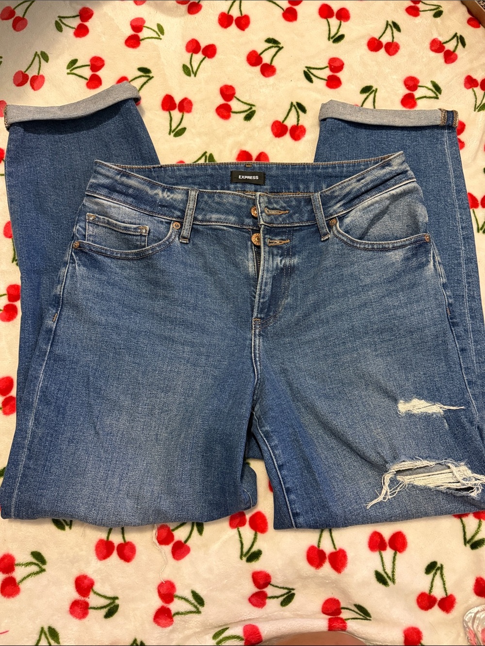 Express Mid Rise Distressed Jeans - Picture 2 of 5